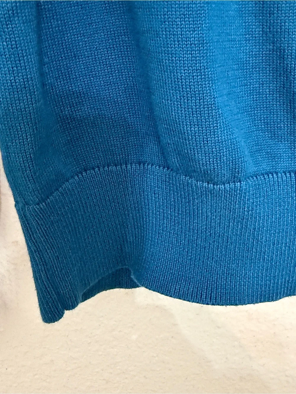 Lands' End Men’s Teal V-Neck Pullover Sweater